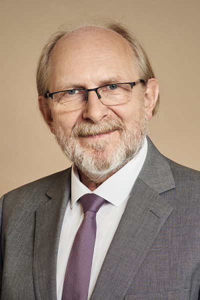 prof. dr hab. Bogdan Szlachta
