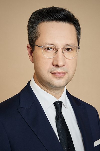 Dr. habil. Filip Ciepły, Universitätsprofessor
