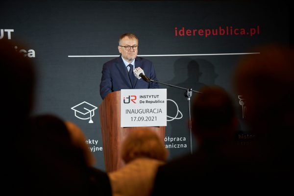 Zdjęcie 7 z 21: The Institute De Republica has officially inaugurated its activities