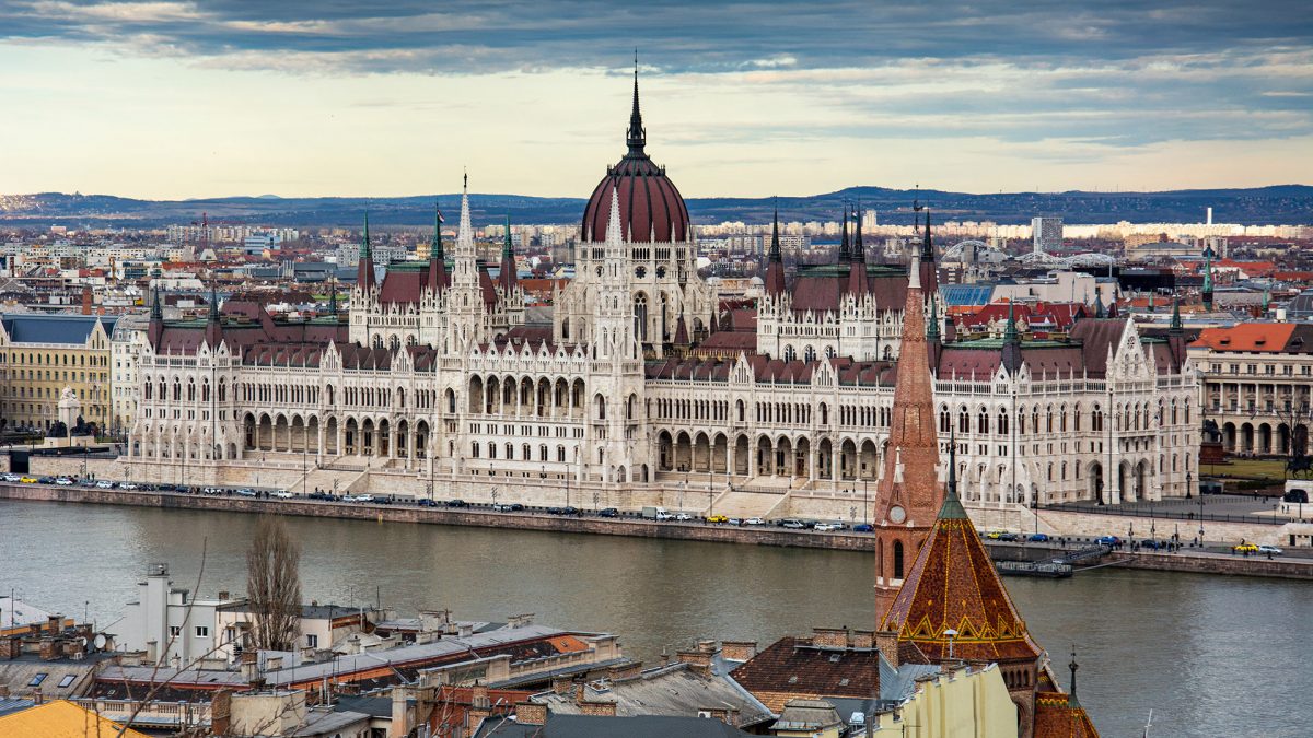 Jak wojna na Ukrainie wpłynęła na wybory parlamentarne na Węgrzech?