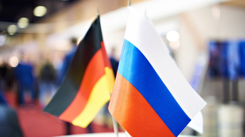 Seminaria toruńskie o historii i kulturze: „Między Niemcami a Rosją”